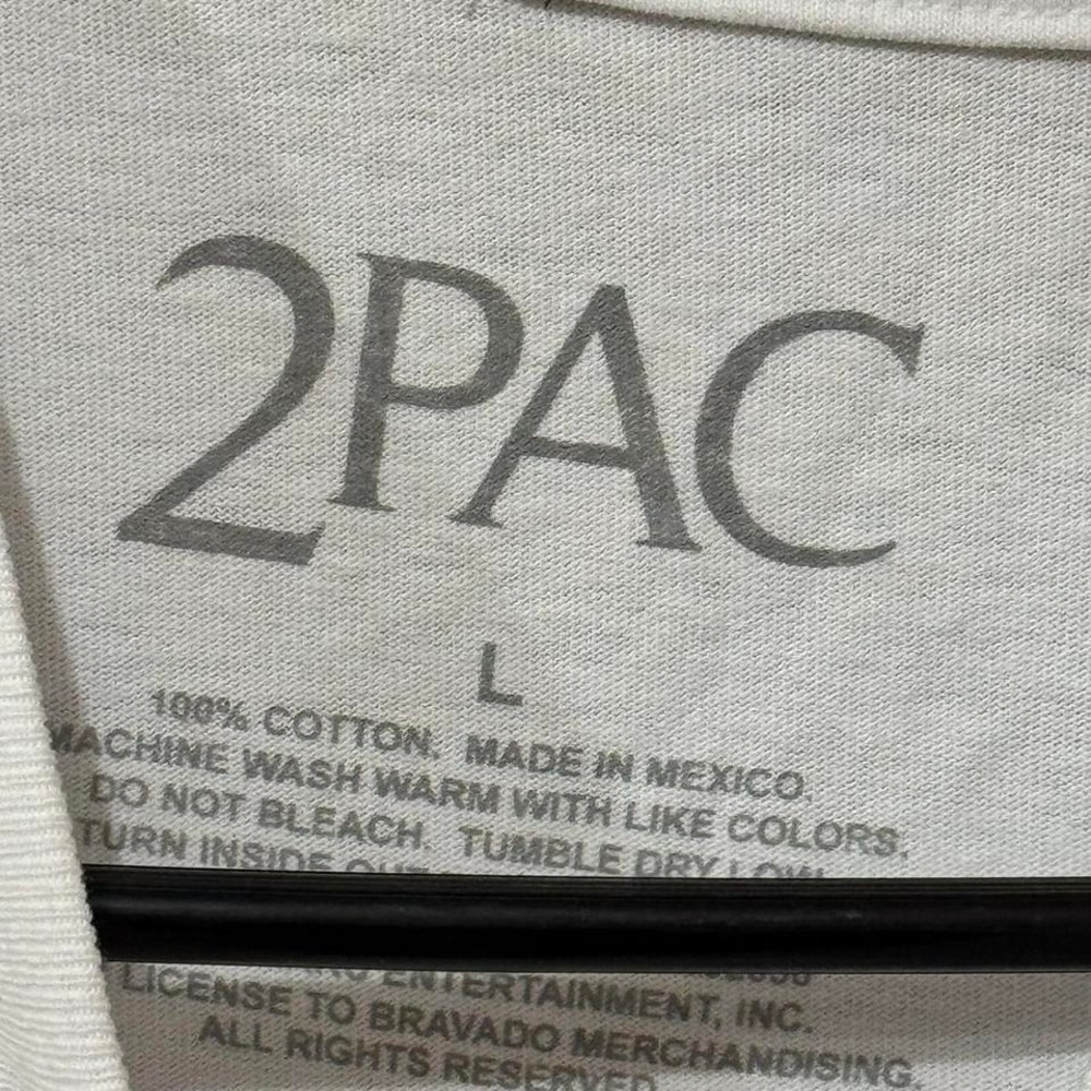 2Pac white tee NWOT size Large - Picture 2 of 2
